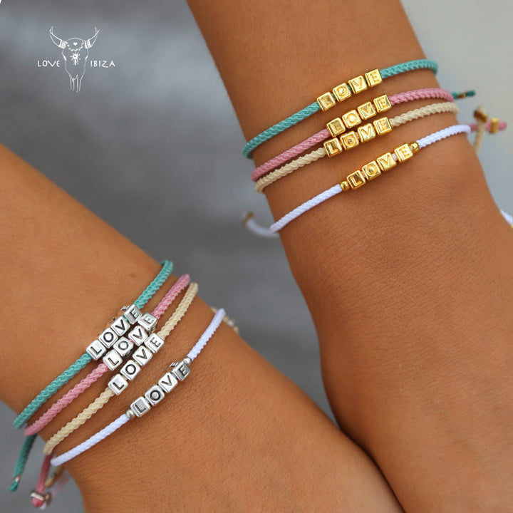 Le bracelet love argent blanc